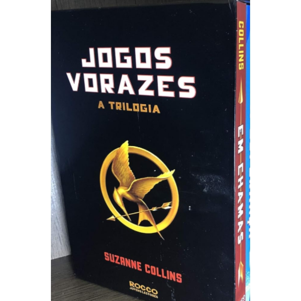 Box Livros - Jogos Vorazes - A trilogia - Suzanne Collins - Capa Antiga (Usado) - Imagem 2