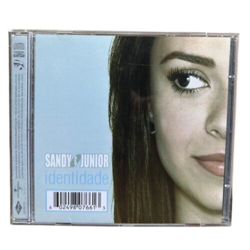 CD - Sandy & Junior - identidade - seminovo
